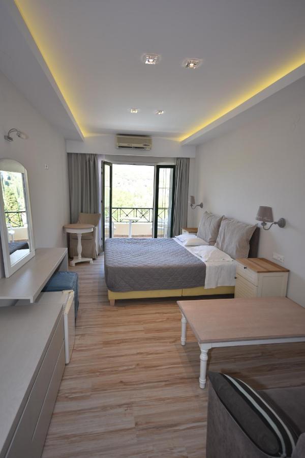 Callisto Beach Hotel 라이아페이즈 외부 사진