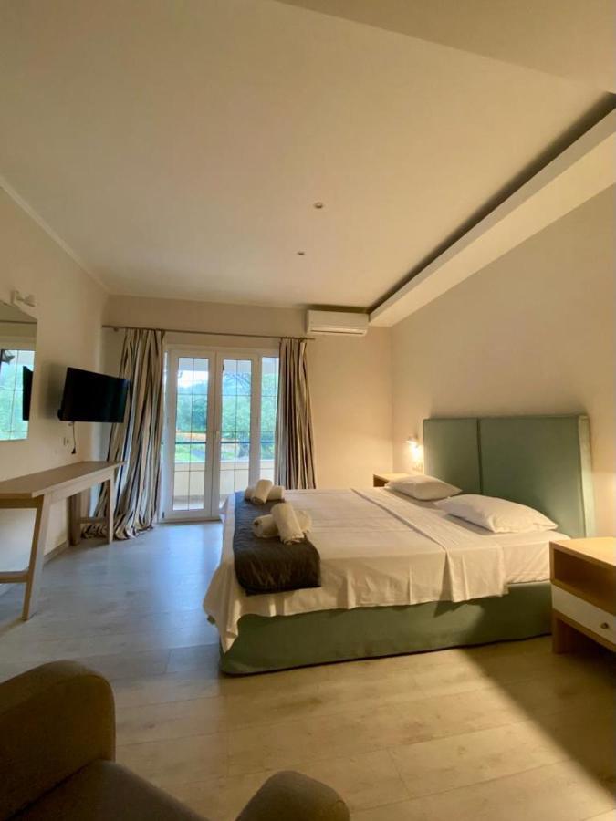 Callisto Beach Hotel 라이아페이즈 외부 사진